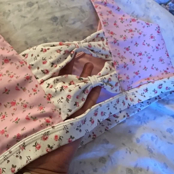 Floral Pink Sports Bra Blogilates - Picture 6 of 6